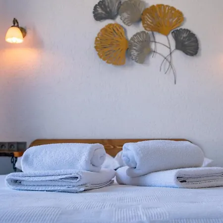 Otel Tetka *